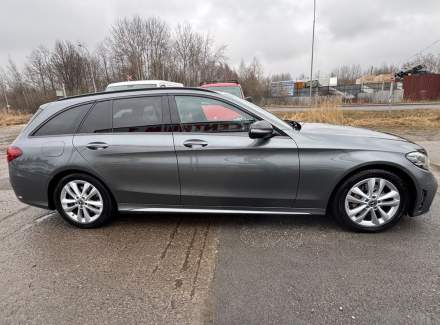 Mercedes-Benz - C-class