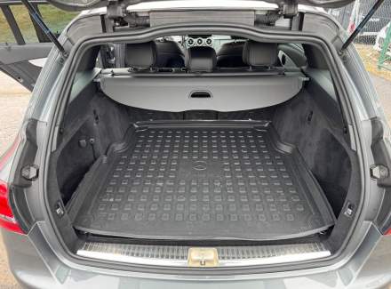 Mercedes-Benz - C-class