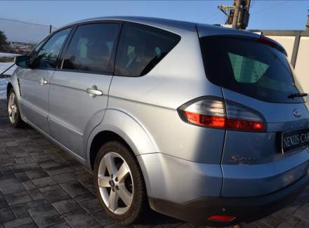 Ford - S-MAX
