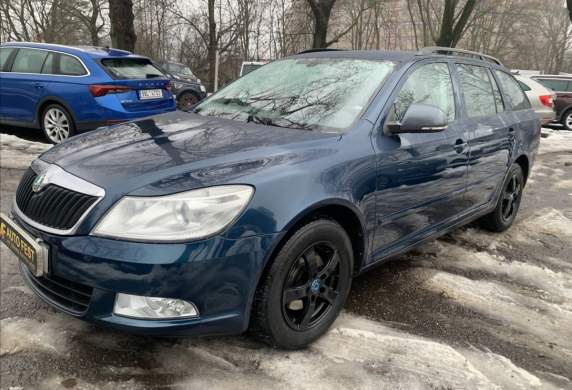 Škoda - Octavia