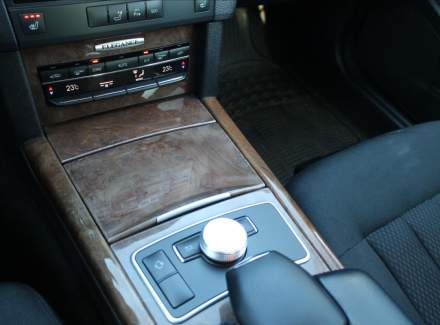 Mercedes-Benz - E-class