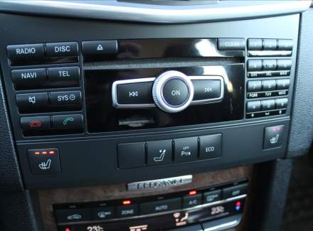 Mercedes-Benz - E-class