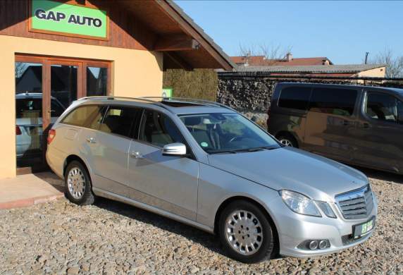 Mercedes-Benz - E-class