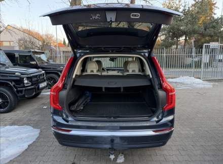 Volvo - XC90