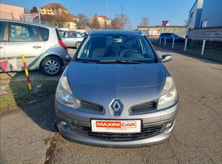 Renault - Clio