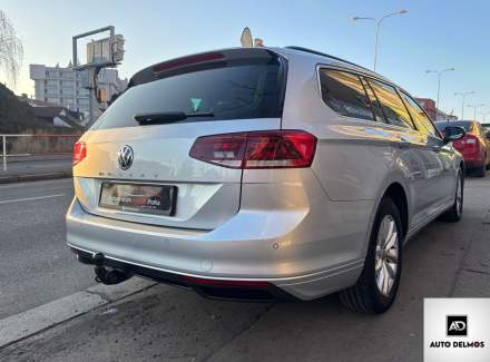 Volkswagen - Passat