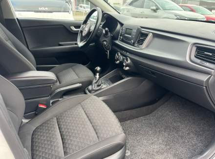 Kia - Rio