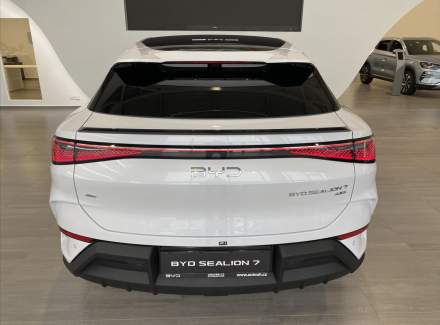 BYD - Sealion 7