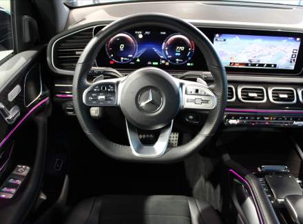 Mercedes-Benz - GLE