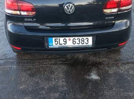 Volkswagen - Golf