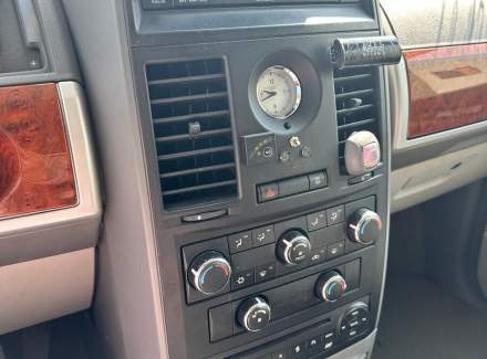 Chrysler - Town & Country