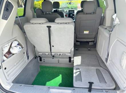 Chrysler - Town & Country