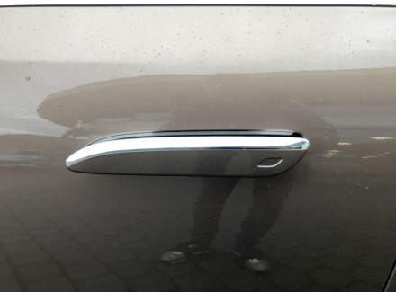 Mercedes-Benz - E-class