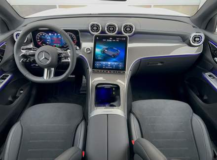 Mercedes-Benz - GLC