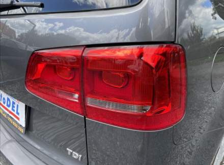 Volkswagen - Touran