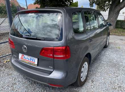 Volkswagen - Touran