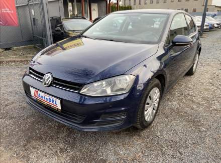 Volkswagen - Golf
