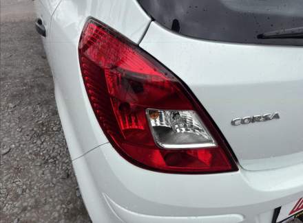 Opel - Corsa