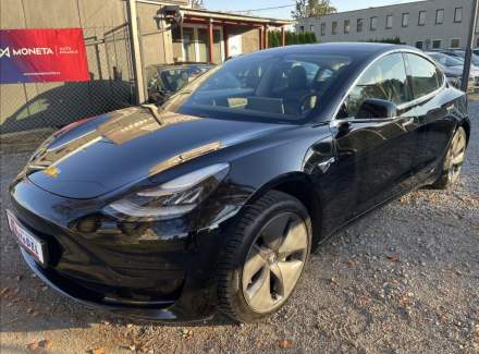 Tesla - Model 3