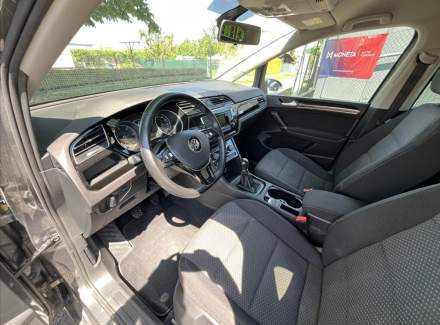 Volkswagen - Touran