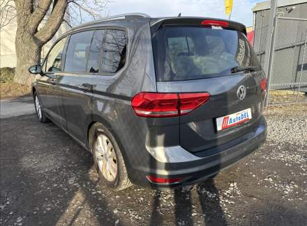 Volkswagen - Touran