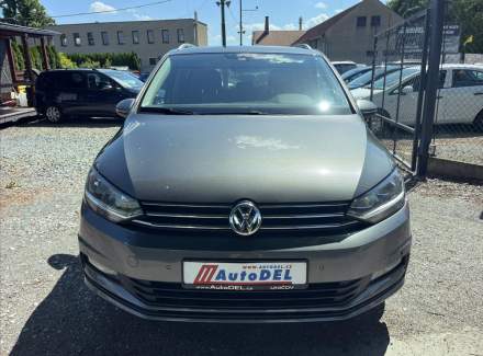 Volkswagen - Touran