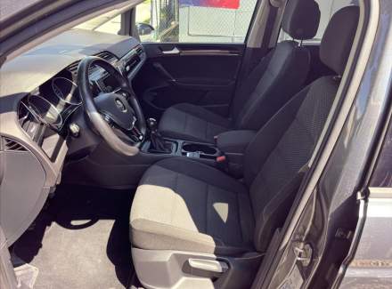 Volkswagen - Touran