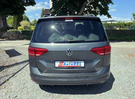 Volkswagen - Touran