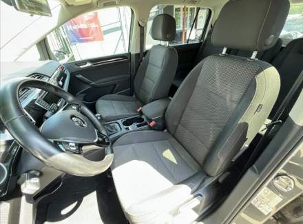 Volkswagen - Touran