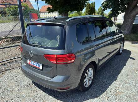 Volkswagen - Touran