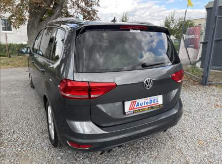 Volkswagen - Touran