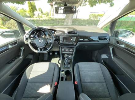 Volkswagen - Touran