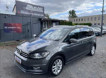Volkswagen - Touran