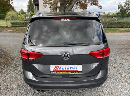 Volkswagen - Touran
