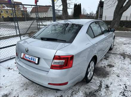 Škoda - Octavia