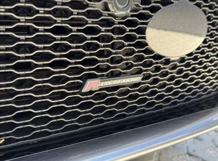 Land Rover - Range Rover Velar