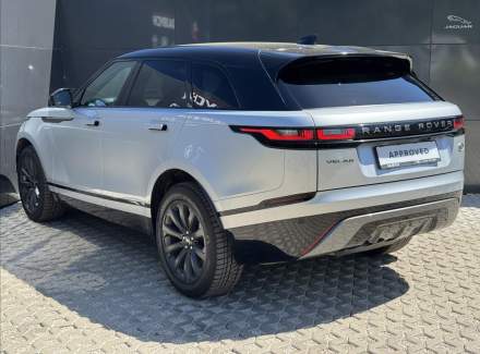 Land Rover - Range Rover Velar