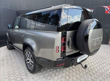 Land Rover - Defender