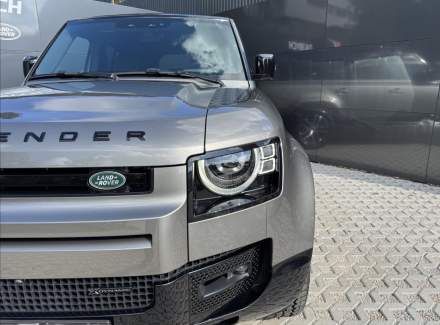 Land Rover - Defender