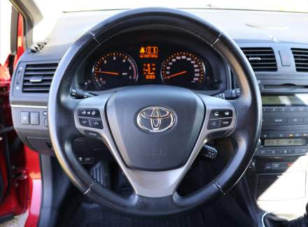 Toyota - Avensis