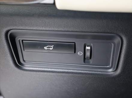 Land Rover - Range Rover Sport