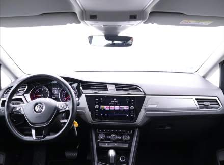 Volkswagen - Touran