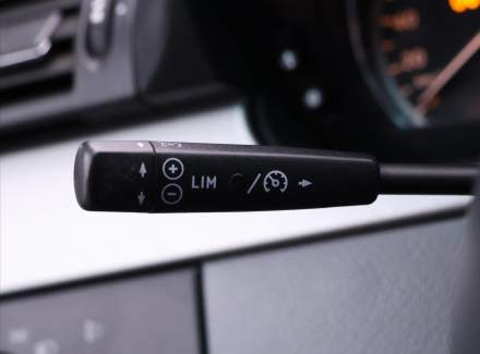 Mercedes-Benz - Viano