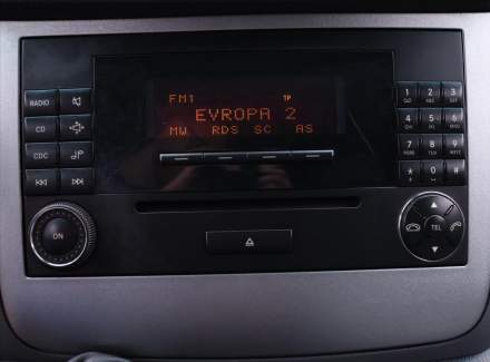 Mercedes-Benz - Viano