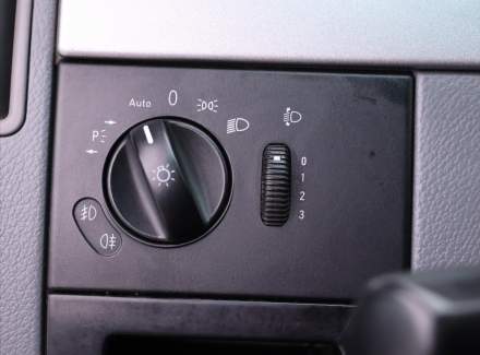 Mercedes-Benz - Viano