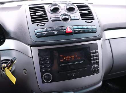 Mercedes-Benz - Viano