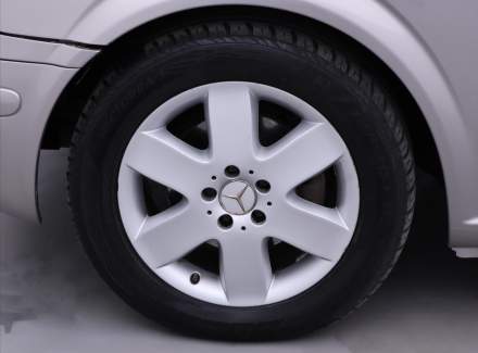 Mercedes-Benz - Viano