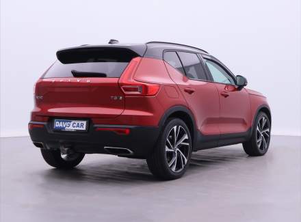 Volvo - XC40