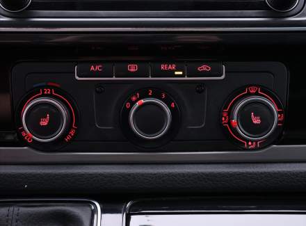 Volkswagen - Multivan