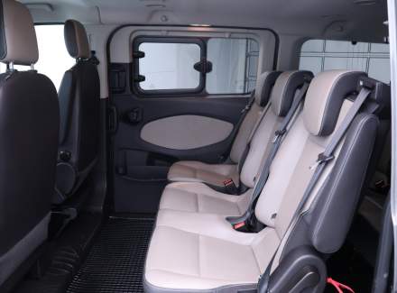 Ford - Tourneo Custom